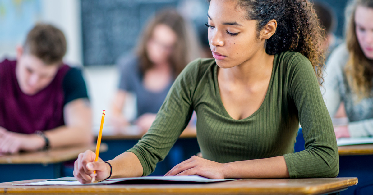 Pesquisas sobre elementos da prática de sala de aula de matemática